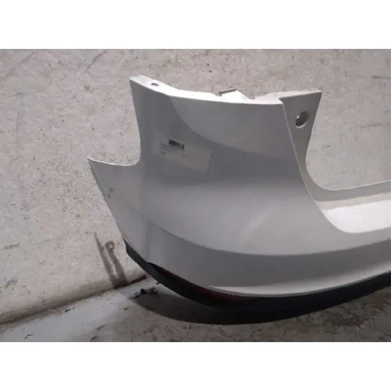 Paragolpes Trasero para Ford Focus Lim.