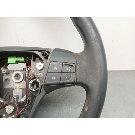 Volante para Volvo C30