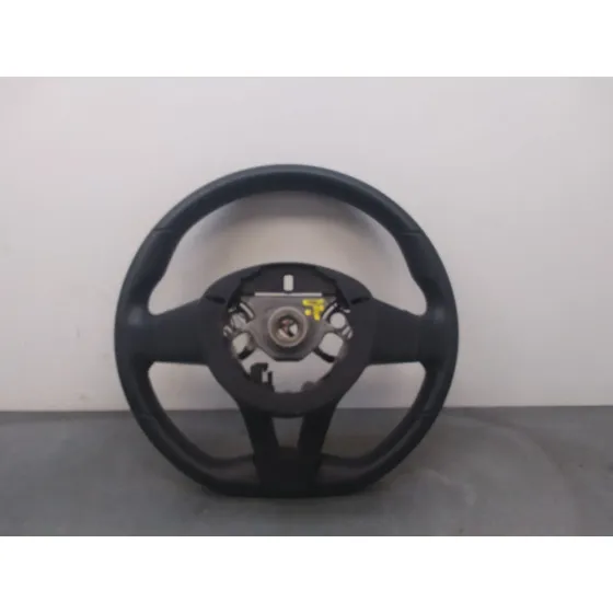 Volante para Nissan Micra V (K14)