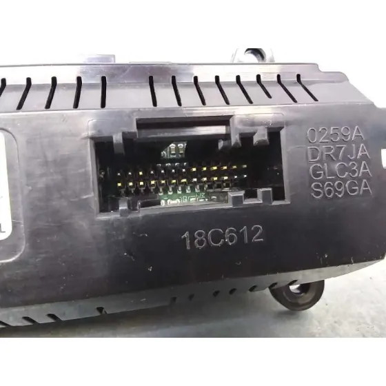 Mando Climatizador para Ford Focus Lim.