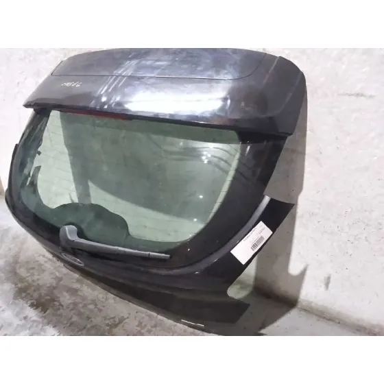 Porton Trasero para Ford Focus Lim.