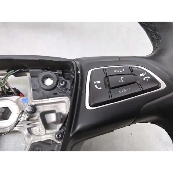 Volante para Ford Focus Lim.