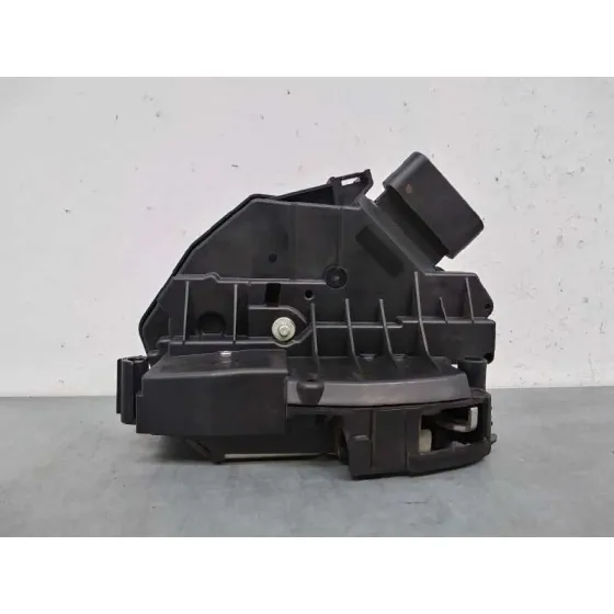 Cerradura Puerta Delantera Derecha para Ford Focus Lim.