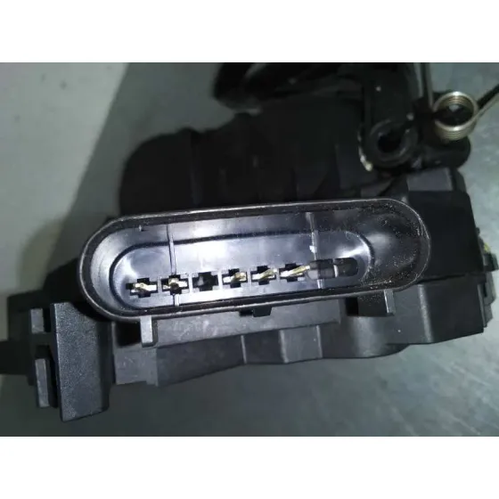 Cerradura Puerta Delantera Izquierda para Ford Focus Lim.