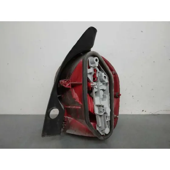 Piloto Trasero Izquierdo para Renault Modus