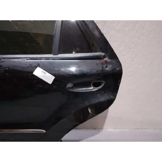 Puerta Trasera Izquierda para Mercedes-Benz Clase M (W164)