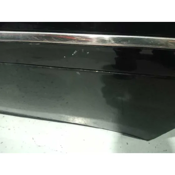 Puerta Trasera Izquierda para Mercedes-Benz Clase M (W164)