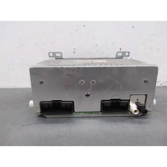 Sistema Audio / Radio Cd para Ford Focus Lim. (Cb8)
