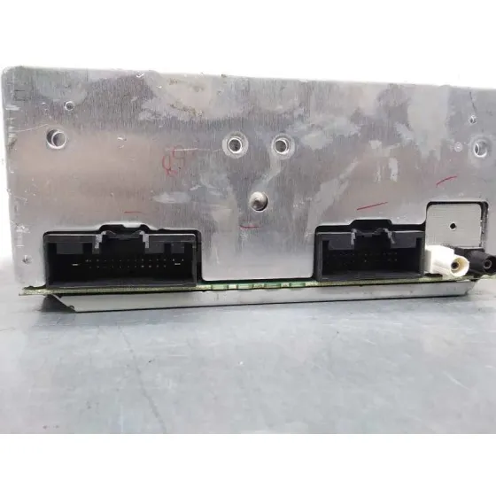 Sistema Audio / Radio Cd para Ford Focus Lim. (Cb8)