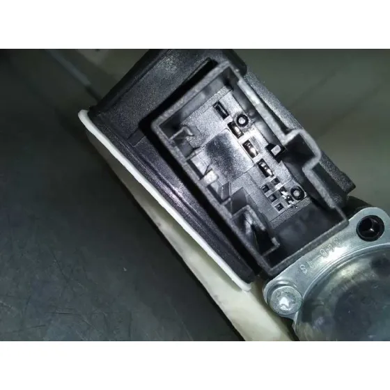 Elevalunas Trasero Derecho para Seat Leon (5F1)