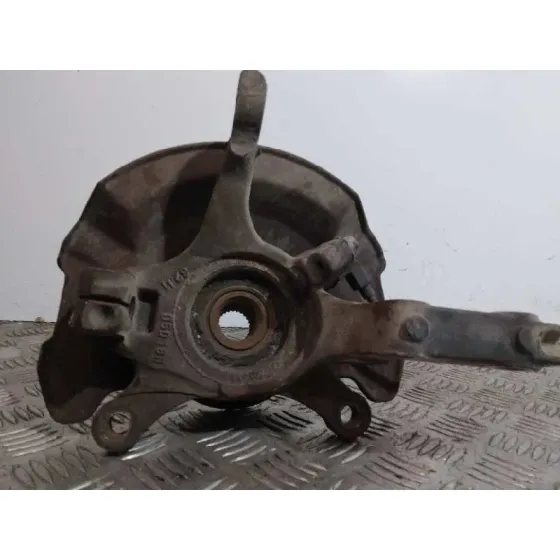 Mangueta Delantera Izquierda para Suzuki Swift Berlina (Mz)