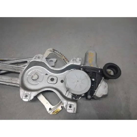 Elevalunas Delantero Izquierdo para Toyota Yaris