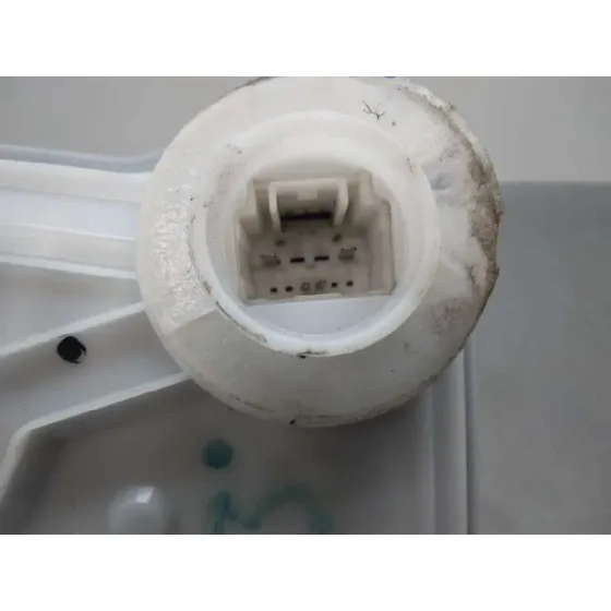 Cerradura Puerta Delantera Derecha para Toyota Corolla (E18)