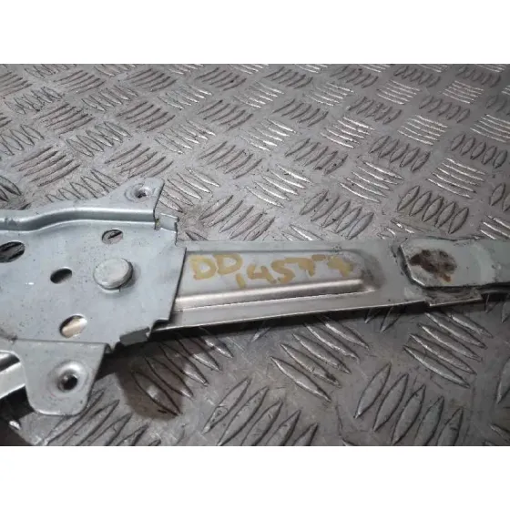 Elevalunas Delantero Derecho para Suzuki Swift Berlina (Mz)