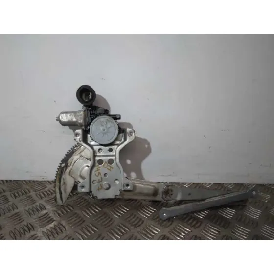 Elevalunas Delantero Izquierdo para Suzuki Swift Berlina (Mz)