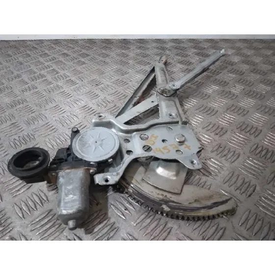 Elevalunas Delantero Izquierdo para Suzuki Swift Berlina (Mz)