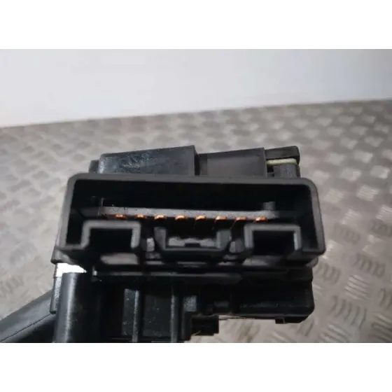 Mando Limpia para Suzuki Swift Berlina (Mz)