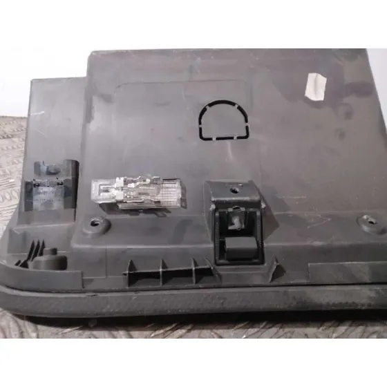 Guantera para Seat Leon (1P1)