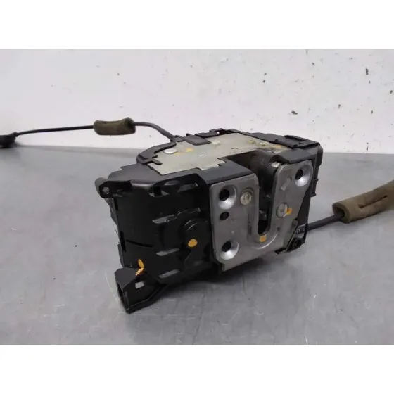 Cerradura Puerta Delantera Derecha para Nissan Nv 400