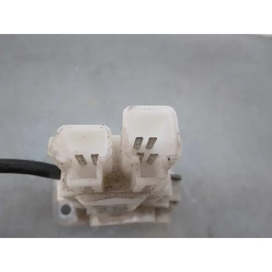 Cerradura Maletero / Porton para Suzuki Swift Berlina (Mz)