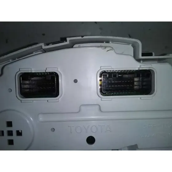 Cuadro Instrumentos para Toyota Iq