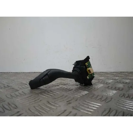 Mando Limpia para Ford Kuga (Cbs)