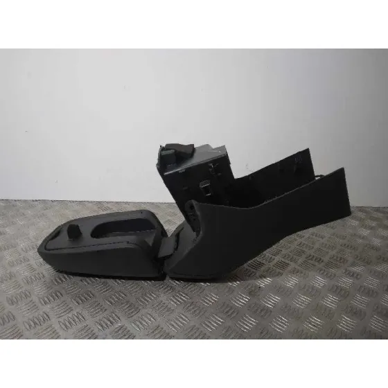 Apoyabrazos Central para Ford Kuga (Cbs)