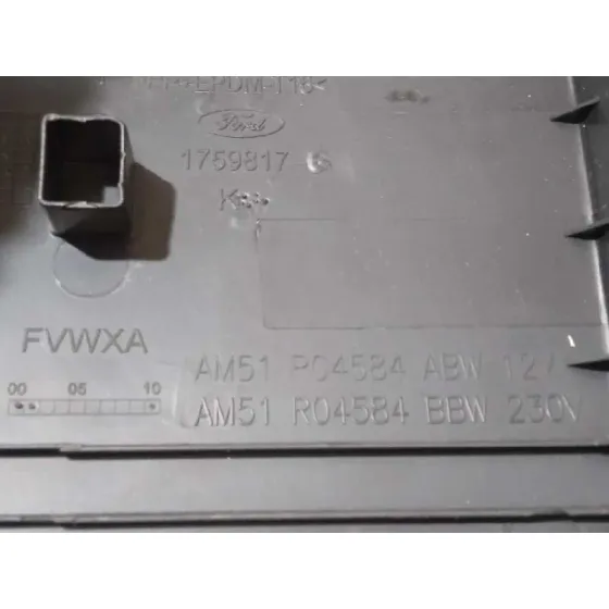 Apoyabrazos Central para Ford Kuga (Cbs)