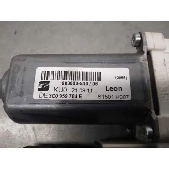 Motor Elevalunas Trasero Izquierdo para Seat Leon (1P1)