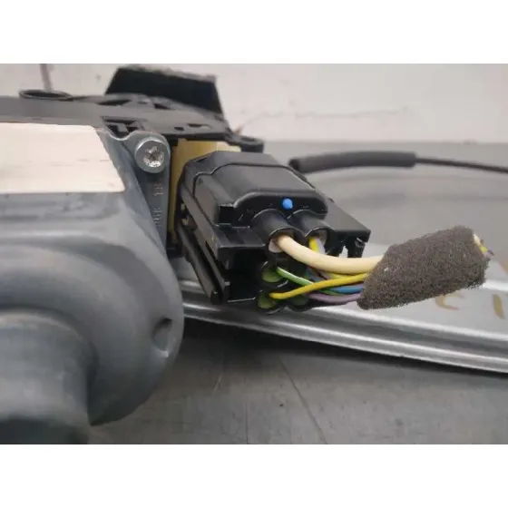 Elevalunas Delantero Derecho para Ford Kuga (Cbs)