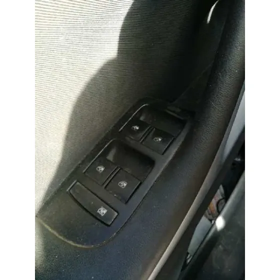 Mando Elevalunas Delantero Izquierdo para Opel Zafira Tourer