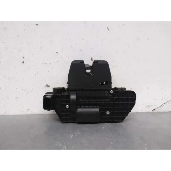 Cerradura Maletero / Porton para Peugeot 208