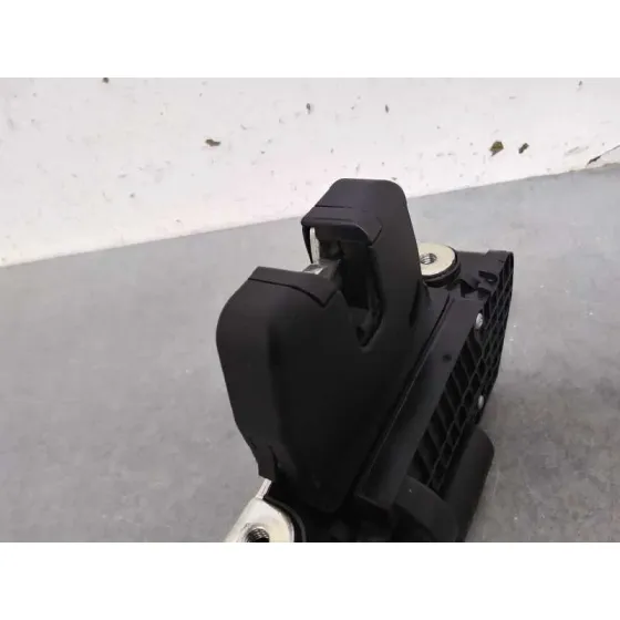 Cerradura Maletero / Porton para Peugeot 208