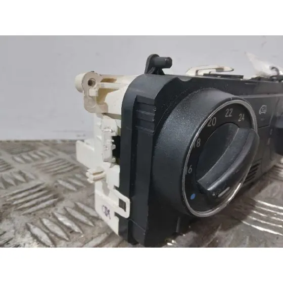 Mando Climatizador para Mercedes-Benz Clase A (W169)