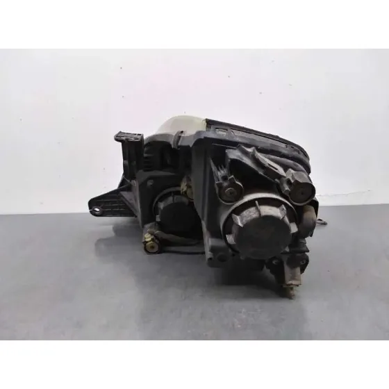 Faro Derecho para Ssangyong Rexton