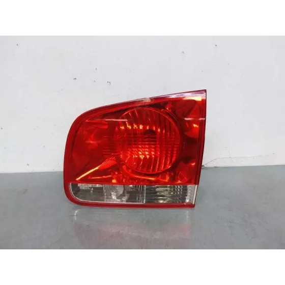 Piloto Trasero Derecho Interior para Volkswagen Touareg (7La)