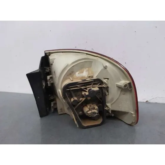 Piloto Trasero Izquierdo para Volkswagen Touareg (7La)
