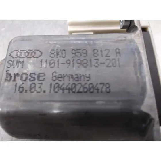 Motor Elevalunas Trasero Derecho para Skoda Superb Combi (3T5)