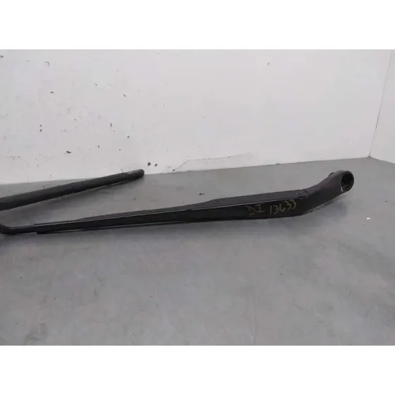 Brazo Limpia Delantero Izquierdo para Kia Xceed