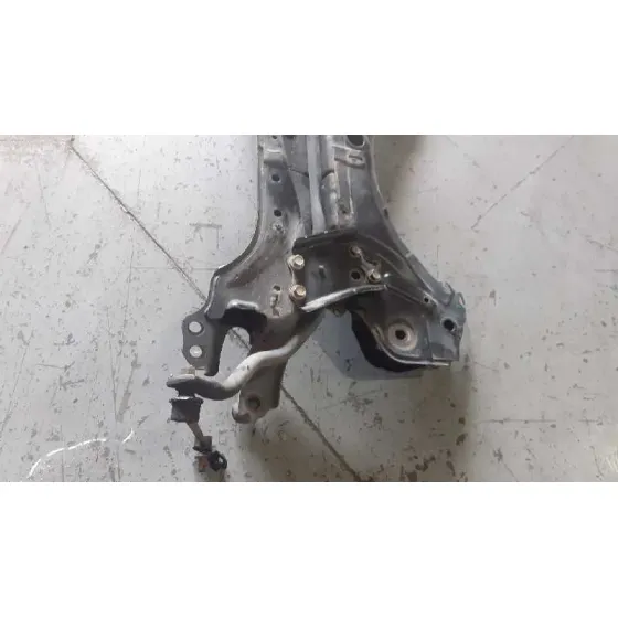 Puente Delantero para Toyota Auris
