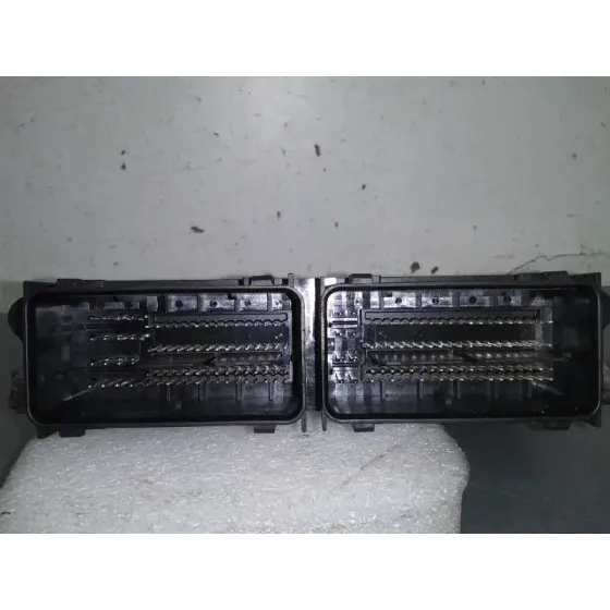 Centralita Motor Uce para Ford Focus Lim.