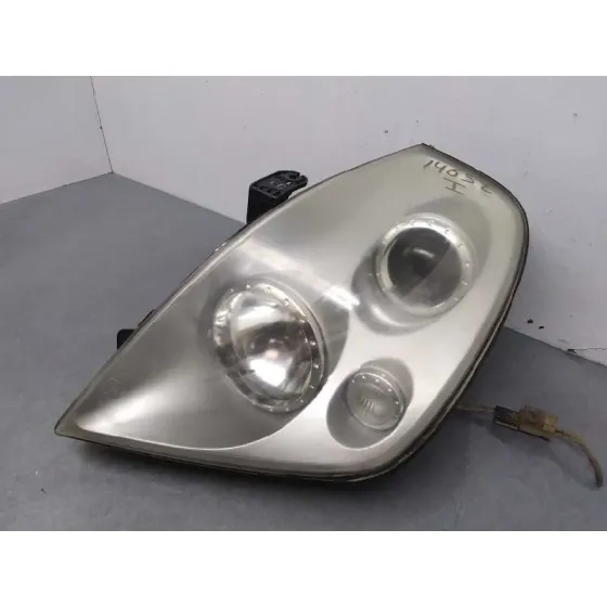 Faro Izquierdo para Ssangyong Rexton