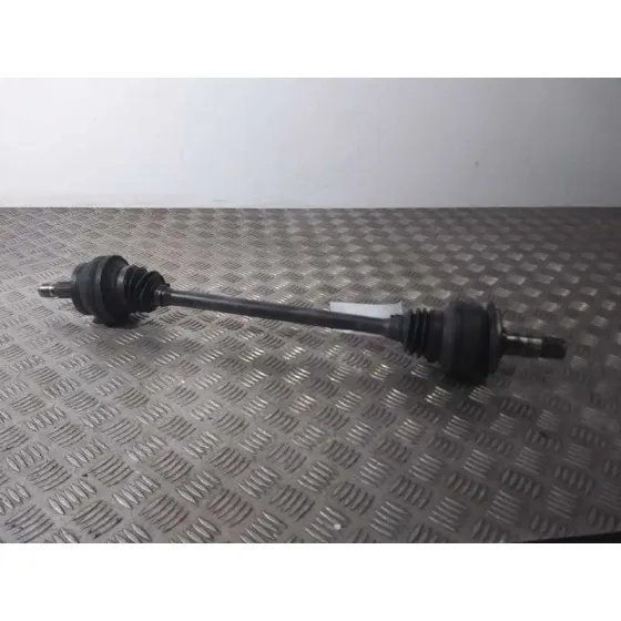 Transmision Trasera Izquierda para Mercedes-Benz Clase C (W204) Lim.