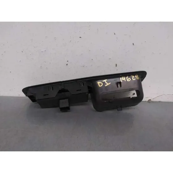 Mando Elevalunas Delantero Izquierdo para Volkswagen Touareg (7La)