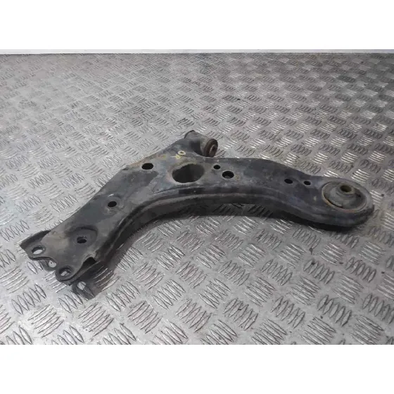 Brazo Suspension Inferior Delantero Derecho para Toyota Auris
