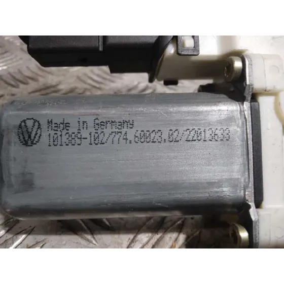 Motor Elevalunas Trasero Izquierdo para Volkswagen Bora Berlina (1J2)