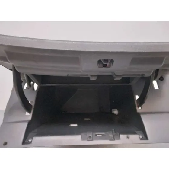 Guantera para Nissan Qashqai (J10)