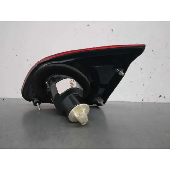 Piloto Trasero Izquierdo Interior para Nissan Qashqai (J10)