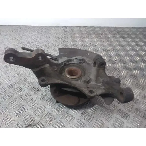 Mangueta Delantera Izquierda para Kia Carnival