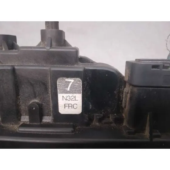 Cerradura Puerta Delantera Derecha para Nissan Qashqai (J10)